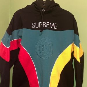supreme milan hooded sweatshirt